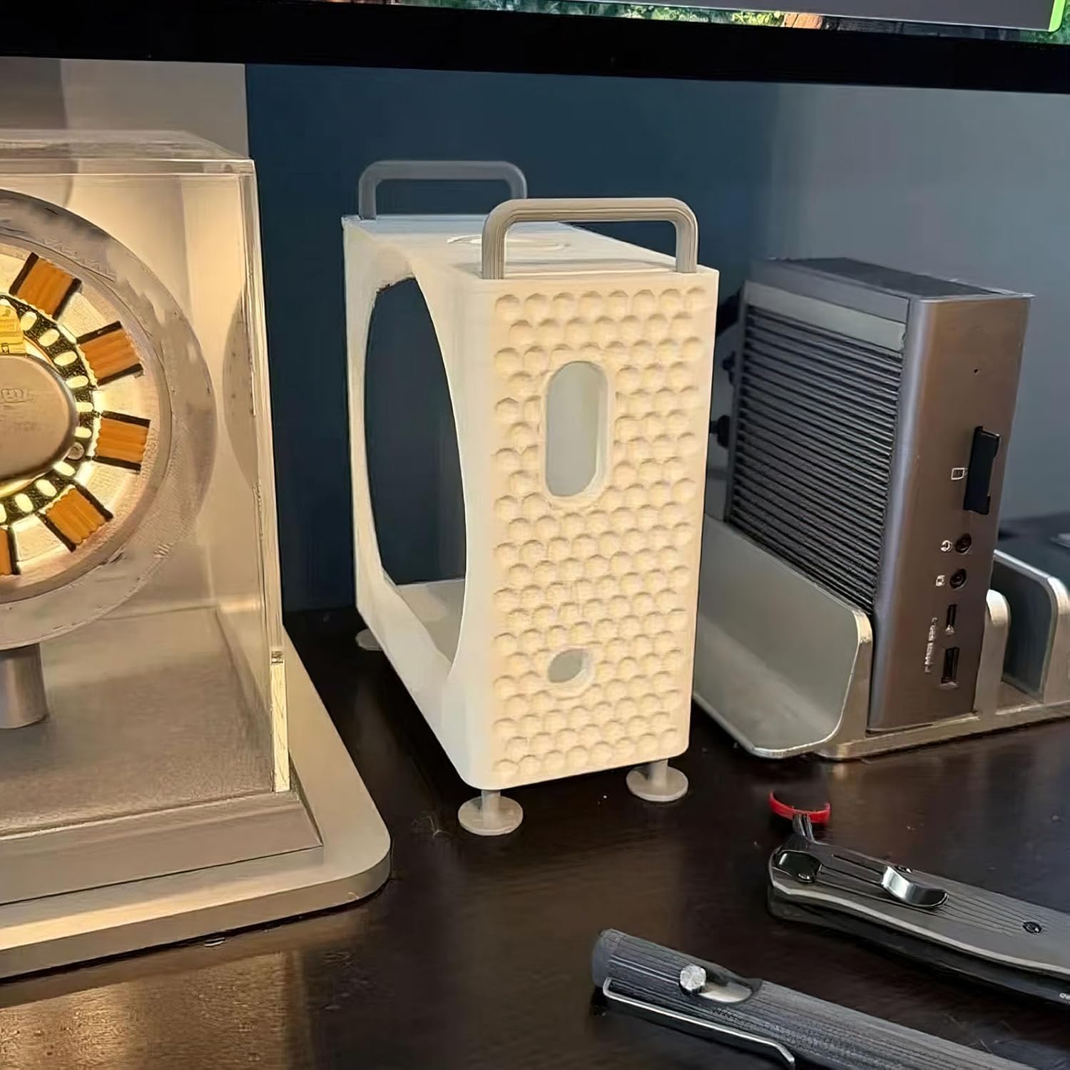 Suporte vertical caso de compu - 3D Printing Laptop Stand avaliação e preço